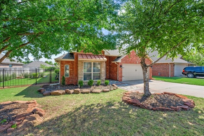 Photo - 1808 Ada Sage Ln
