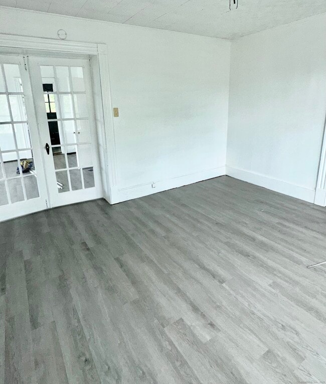 Photo - 225 Willow St Apartment Unit 3