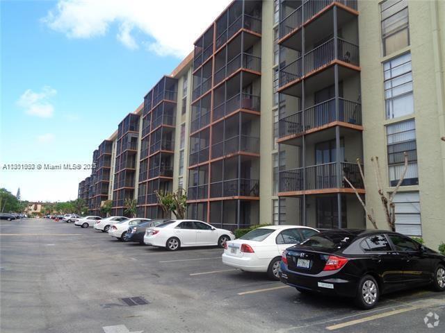 Building Photo - 16851 NE 23rd Ave Unit A119 Rental