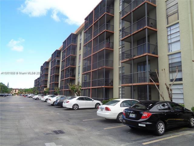 Photo - 16851 NE 23rd Ave Unidad A119 Rental