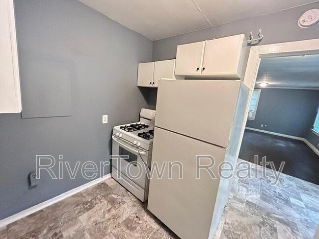 Photo - 2718 Windsor Pkwy