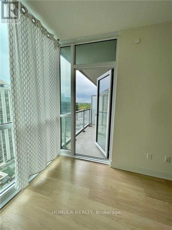 Photo - 88 Sheppard Ave E Unité 1510