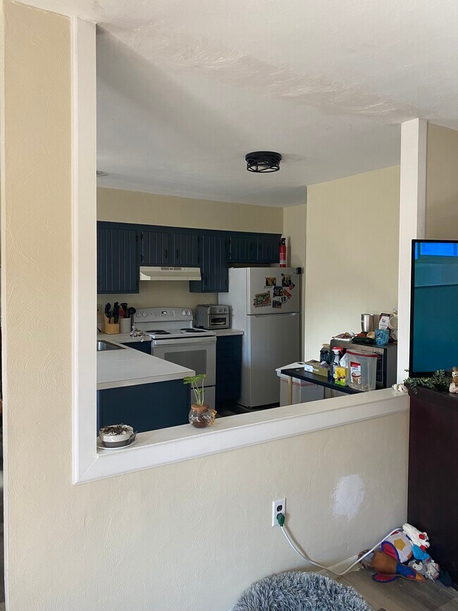 Photo - 500 Campbell Cir Unidad H-18