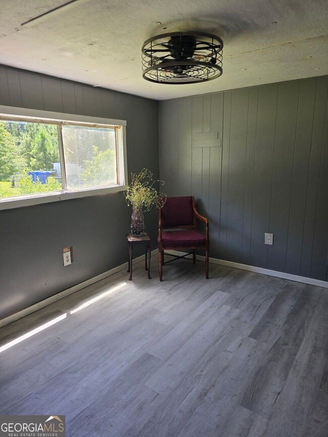 Photo - 171 Bowen Rd