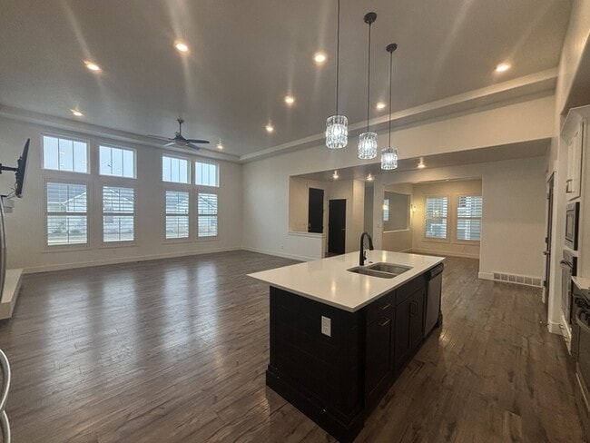 Photo - 6153 W Poplar View Dr