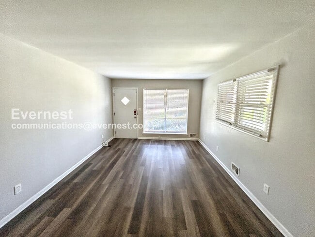 Photo - 1525 Matt Leonard Dr SW