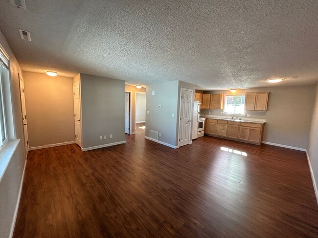 Photo - 903 Hersinger Pl Unit D