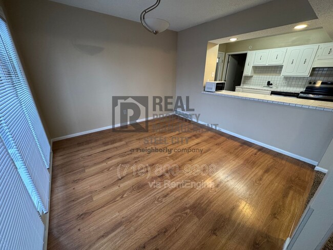 Photo - 118 Scotland Rd Unit C