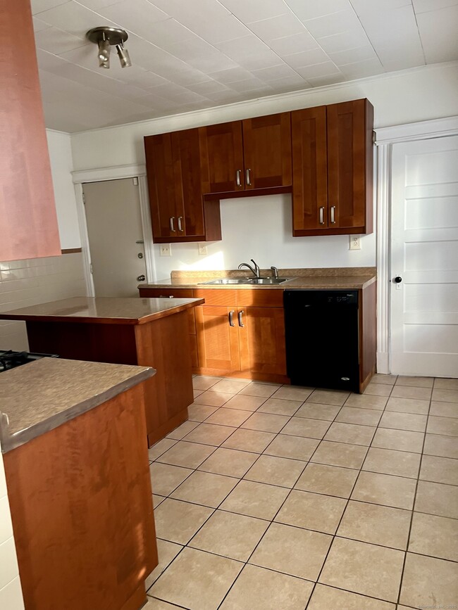 Photo - 378 Prospect Ave Unit 1 FL