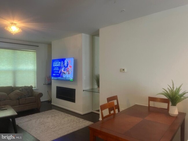 Building Photo - 9520 Westerdale Dr Rental