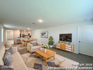 Photo - 534 Chevre Rd