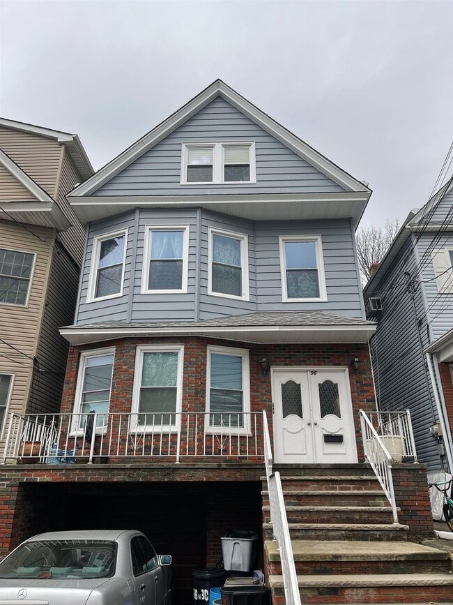 Building Photo - 96 W 30th St Unit 1-1 Rental