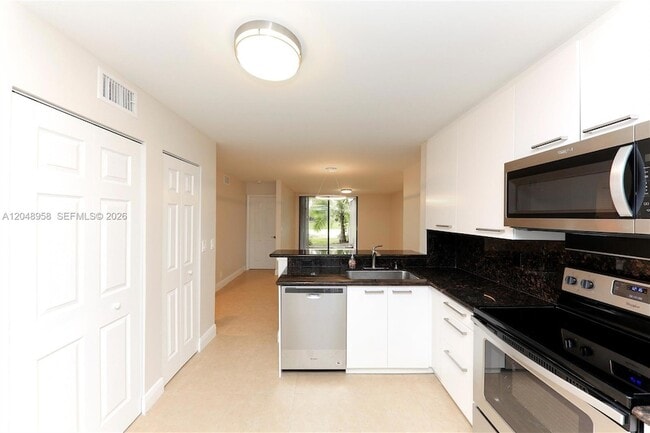 10125 W Sunrise Blvd Unit 101