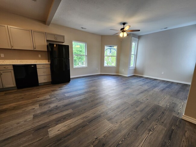 Photo - Spacious 2-Bedroom, 1-Bathroom Home AVAILA...