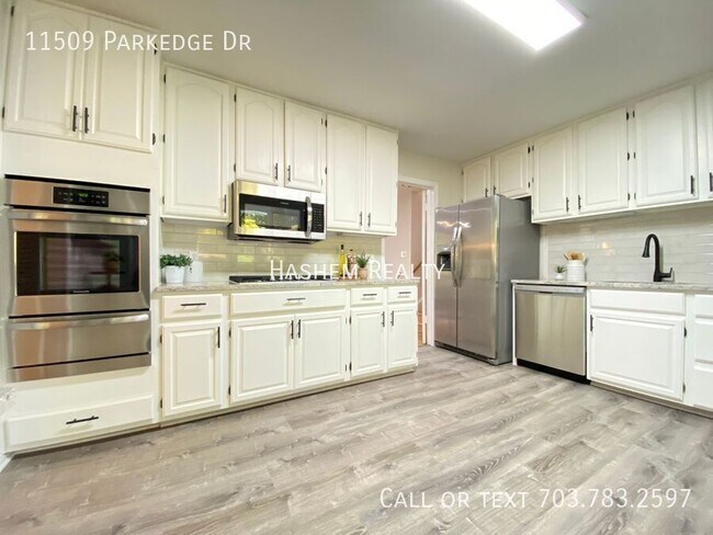 Photo - 11509 Parkedge Dr