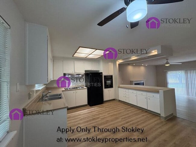Photo - 1613 Lynwood Dr