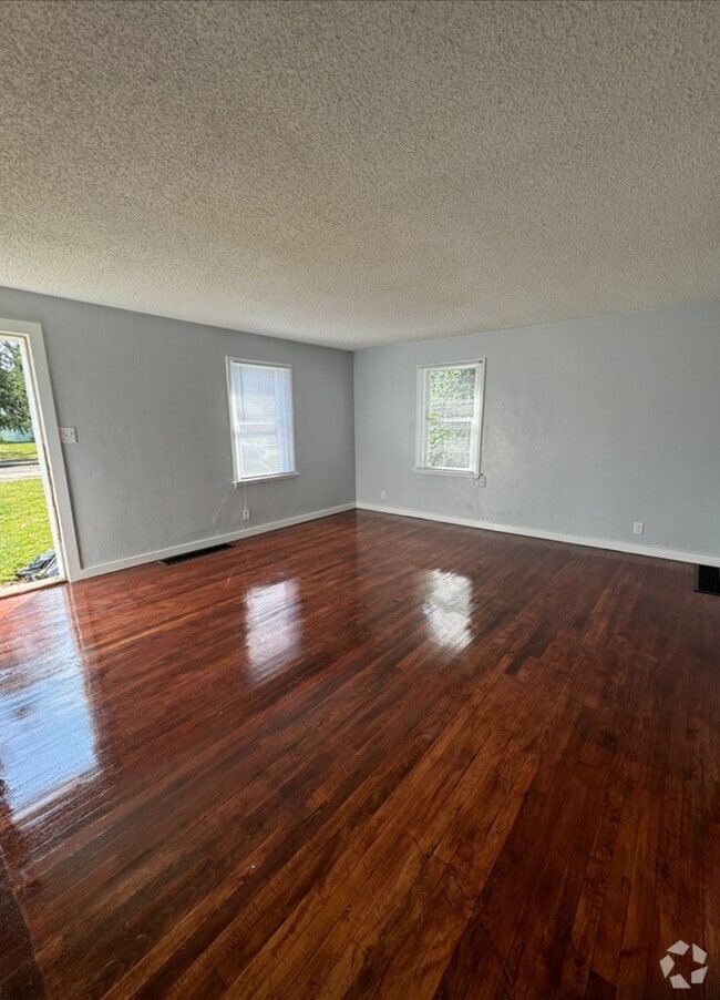 Building Photo - 1505 N Adams St Rental