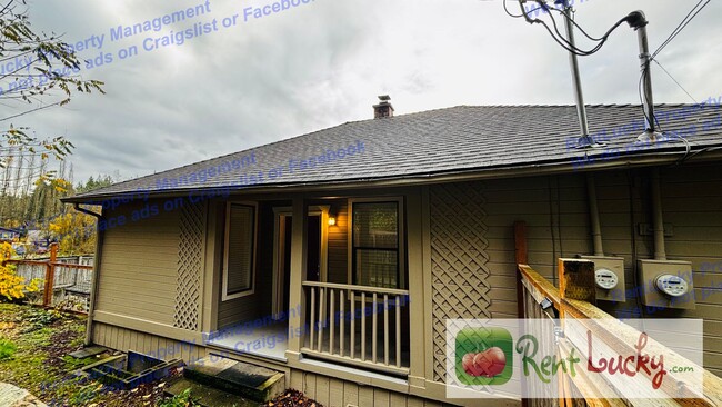 Photo - Upper-Level Country Retreat with Deck & Pasture Views – Black Diamond