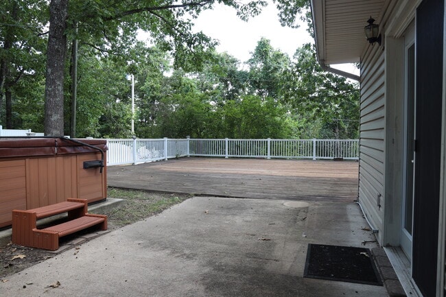 Photo - 16280 Hardwood Ln