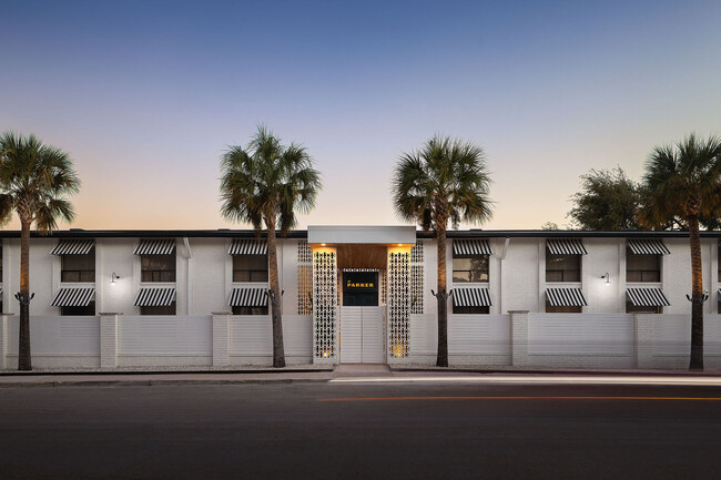 the PARKER on E. Mulberry - the PARKER on E. Mulberry Apartments