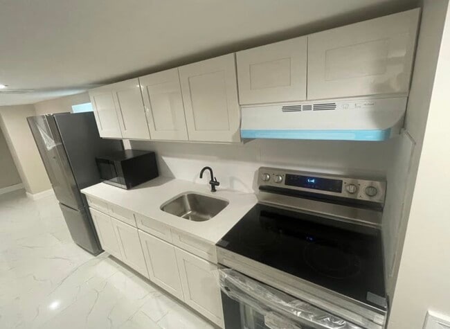 Photo - 14307 130th Ave Unidad 3