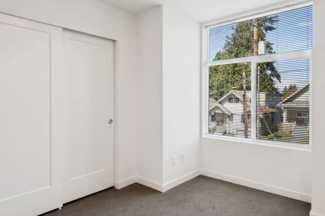 Photo - 2 bedroom in Seattle WA 98103