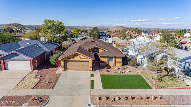 Photo - 1123 Night Hawk Dr