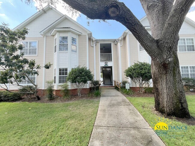 Lovely 2 Bedroom Unit in Niceville! - Lovely 2 Bedroom House Unit in Niceville!