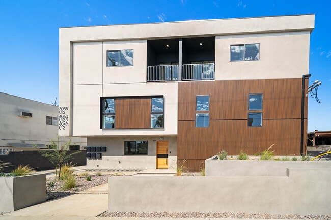 Photo - 6053 Craner Ave