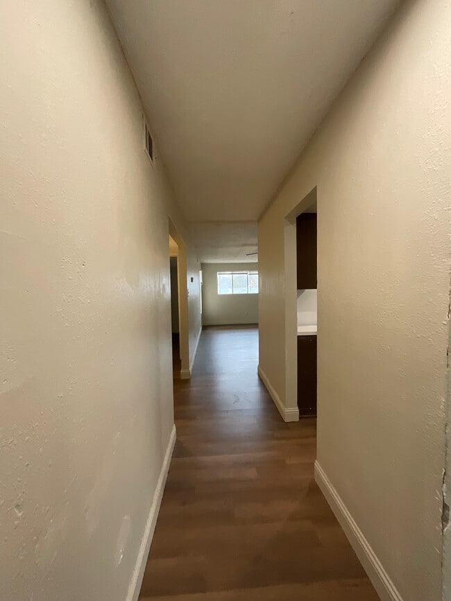 Photo - Cumberland Square Apartments