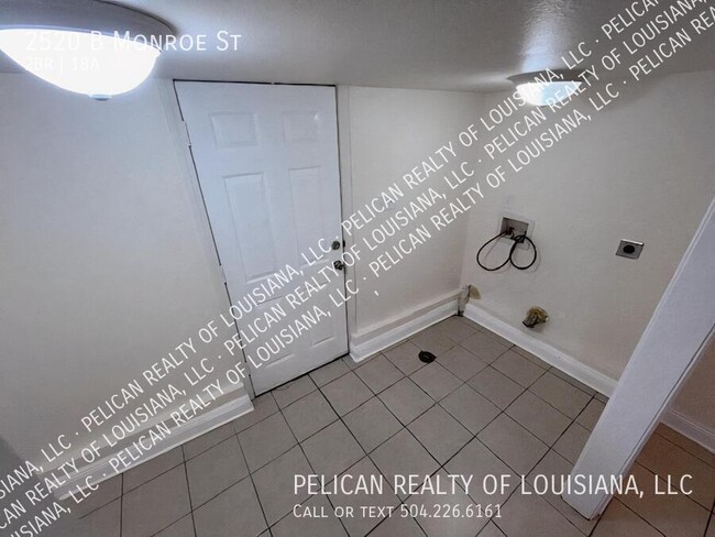 Photo - 2520 Monroe St