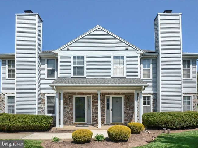 Photo - 110 Mews Dr