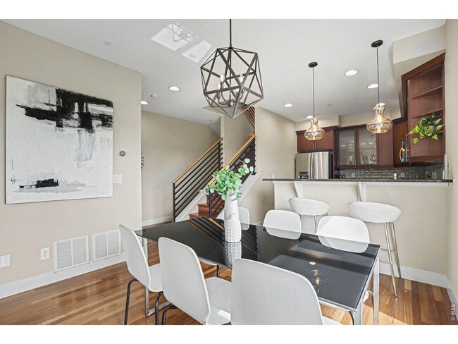 Photo - 3678 Pinedale St