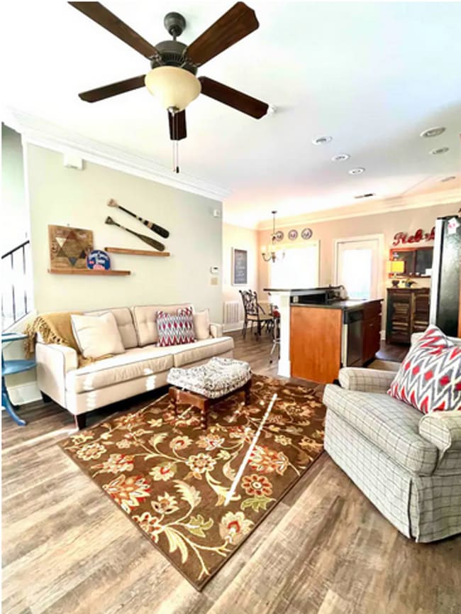 Photo - 3 bed/3 bath Fully Furnished