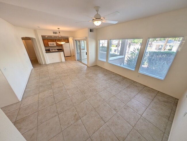 Photo - 820 Titan Peak Pl