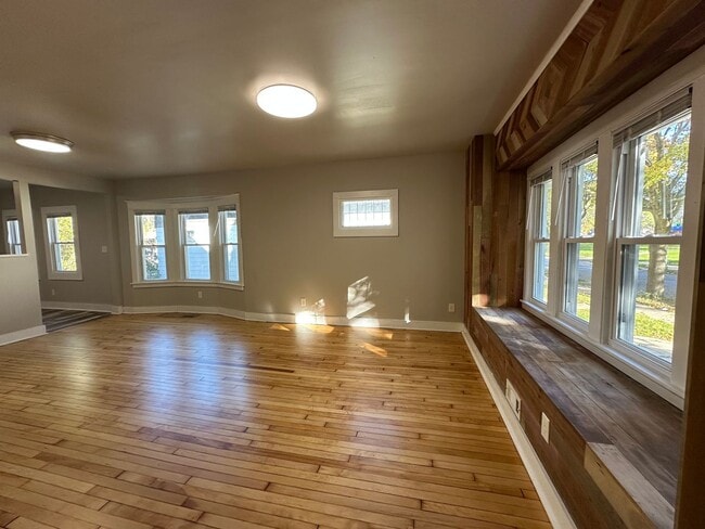 Photo - Open Concept Updated 5BR/2BA Rent to Own H...