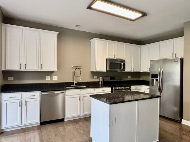 Photo - 133 Willey St