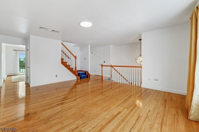 Photo - 30 Sanford Ave