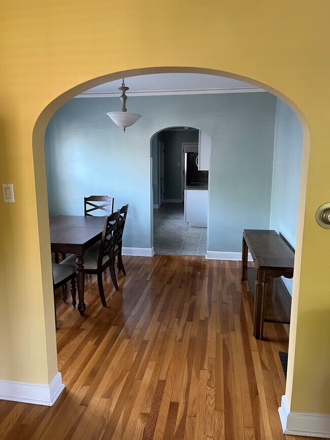 124 Boonville Rd Unit 124 Boonville Rd Apt A Jefferson City, MO