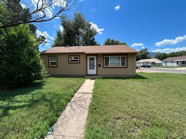 Building Photo - single family home