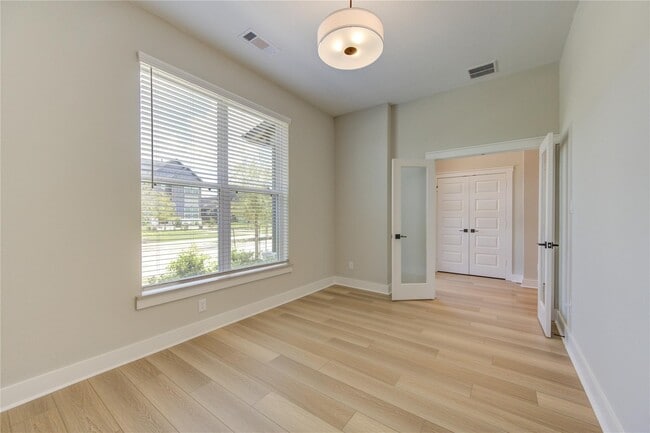 Photo - 18515 Parkland Row Dr