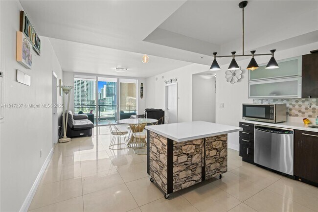 Photo - 90 SW 3rd St Condo Unit 2215