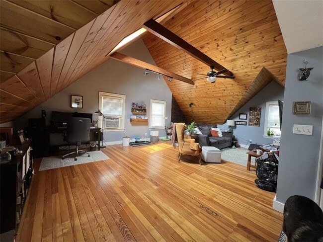 Photo - 118 Wentworth Ave