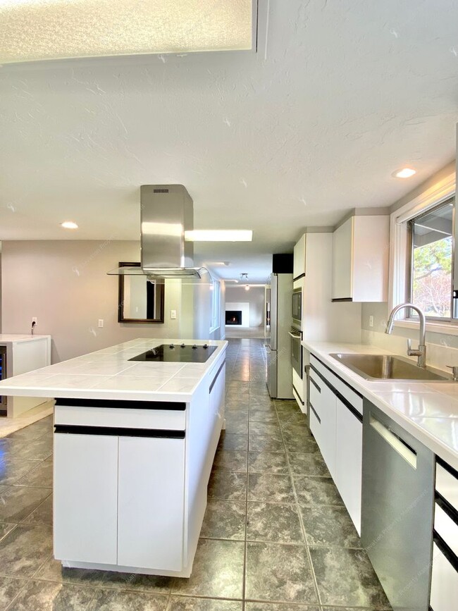 Photo - Mid-Century Modern Courtyard Gem in the Old Farm District