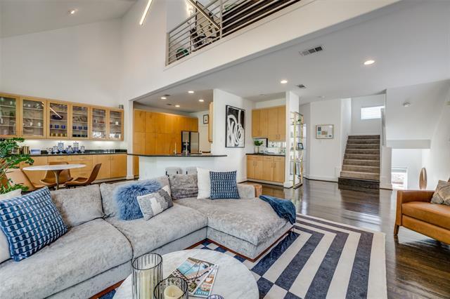 Photo - 3545 Wheeler St