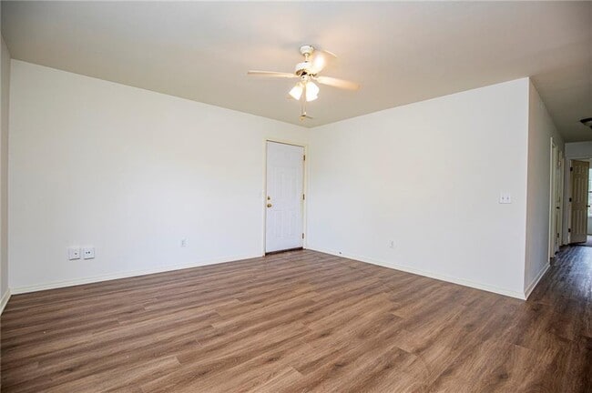 Photo - 2516 W Ash St