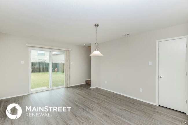 Photo - 8536 Star Thistle Dr