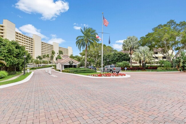 Photo - 1200 Marine Way W Unit 601