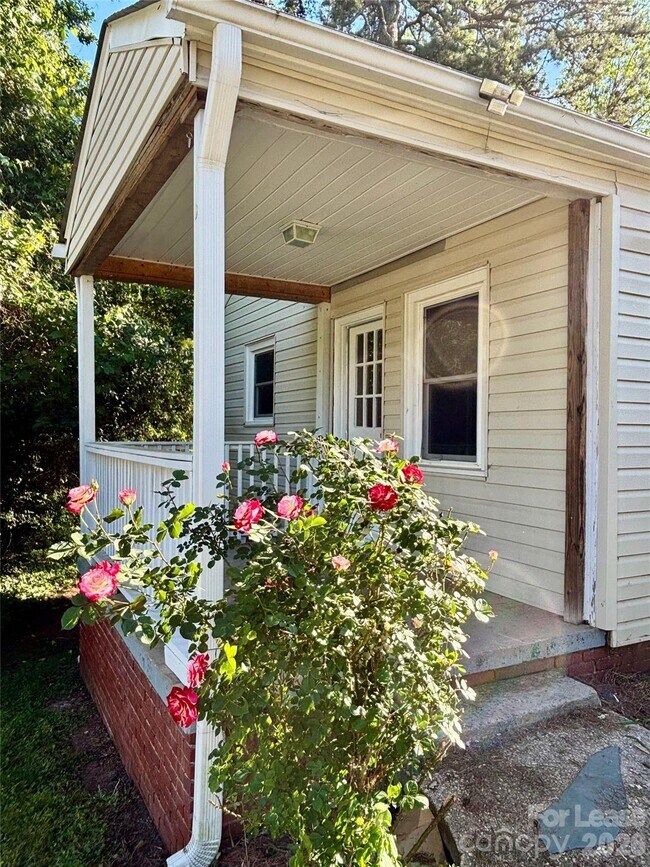 Photo - 2565 Brentwood Pl