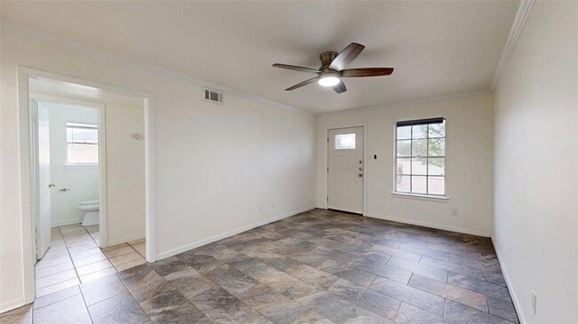 Photo - 1605 Cloverdale Ct